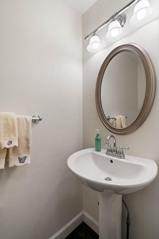 6122 ROCKY WAY, Centreville, VA 20120