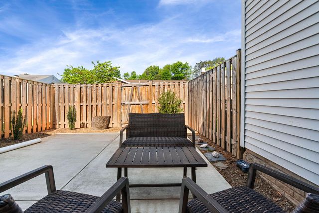 6122 ROCKY WAY, Centreville, VA 20120