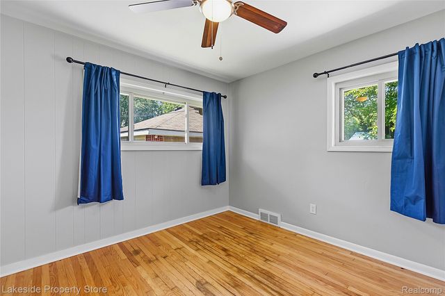 35313 Weideman Street, Clinton Charter Township, MI 48035