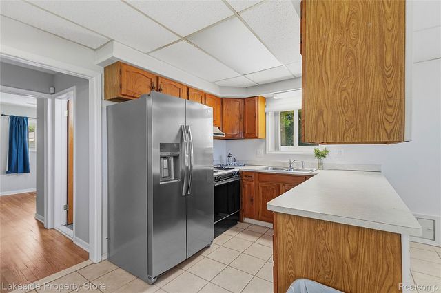 35313 Weideman Street, Clinton Charter Township, MI 48035