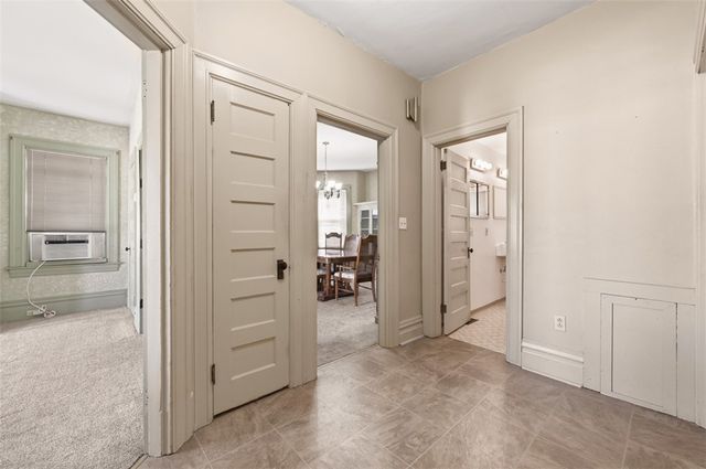13 HAWTHORNE AVE, Crafton, PA 15205
