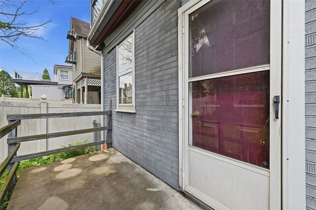 13 HAWTHORNE AVE, Crafton, PA 15205