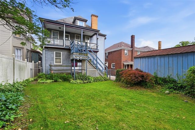 13 HAWTHORNE AVE, Crafton, PA 15205