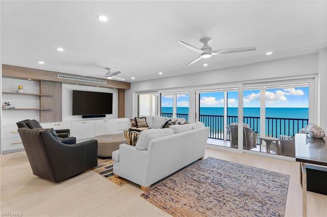 2171 Gulf Shore BLVD N 603, Naples, FL 34102