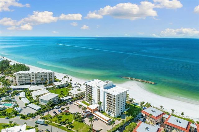 2171 Gulf Shore BLVD N 603, Naples, FL 34102