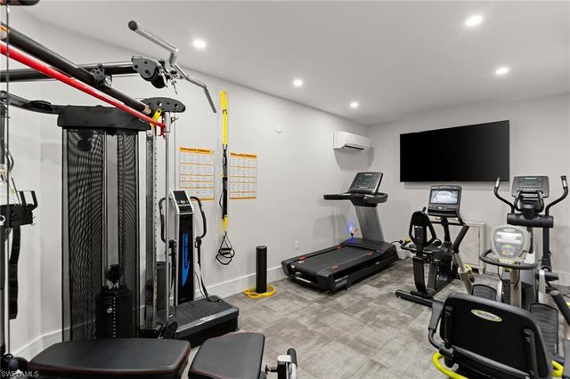 2171 Gulf Shore BLVD N 603, Naples, FL 34102