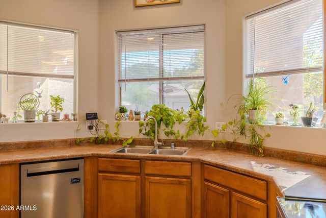 6512 S 5TH Way, Phoenix, AZ 85042