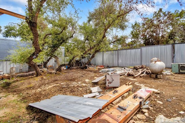 324 Doe, Canyon Lake, TX 78133