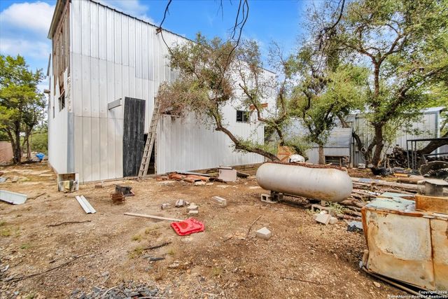 324 Doe, Canyon Lake, TX 78133