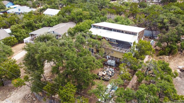 324 Doe, Canyon Lake, TX 78133