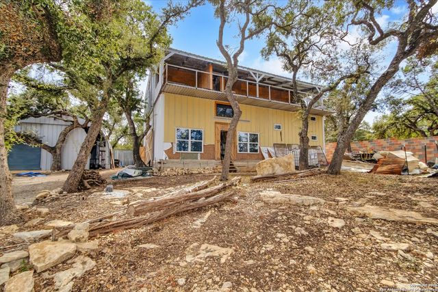324 Doe, Canyon Lake, TX 78133