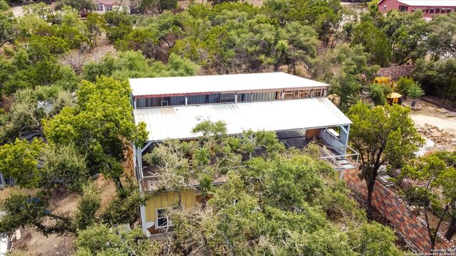 324 Doe, Canyon Lake, TX 78133