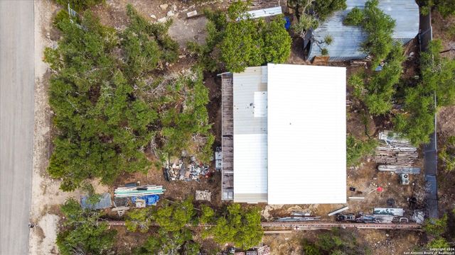 324 Doe, Canyon Lake, TX 78133