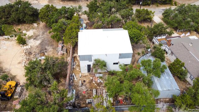 324 Doe, Canyon Lake, TX 78133