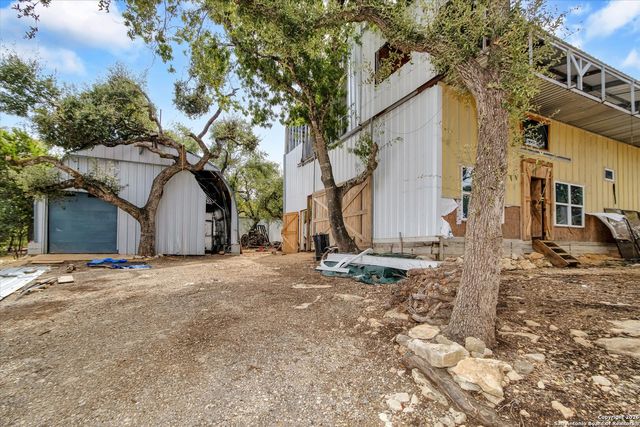 324 Doe, Canyon Lake, TX 78133