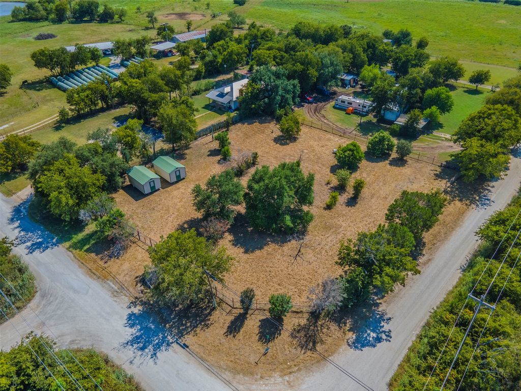 507 Hcr 1236, Whitney, TX 76692