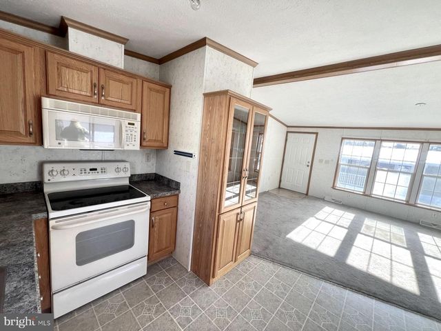2304 BROWNSVILLE ROAD, Feasterville Trevose, PA 19053