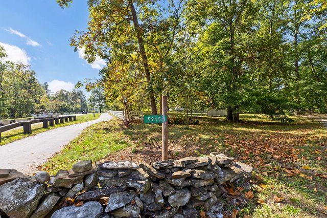 5945 Johnstown Road, New Albany, OH 43054