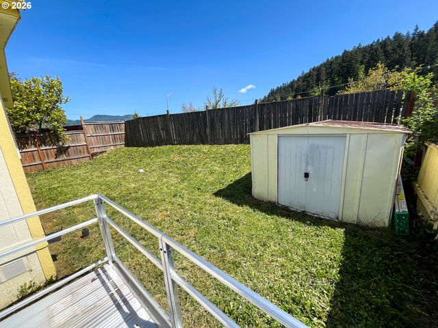 5660 DAISY St 48, Springfield, OR 97478