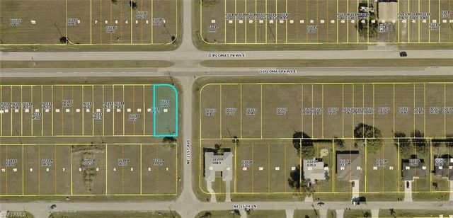 2098 Diplomat PKWY E, Cape Coral, FL 33909