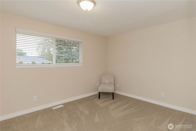 1060 Lynnwood Avenue NE, Renton, WA 98056