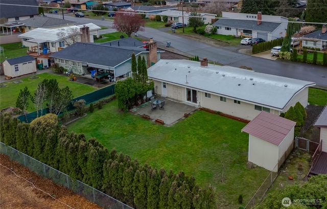 1060 Lynnwood Avenue NE, Renton, WA 98056