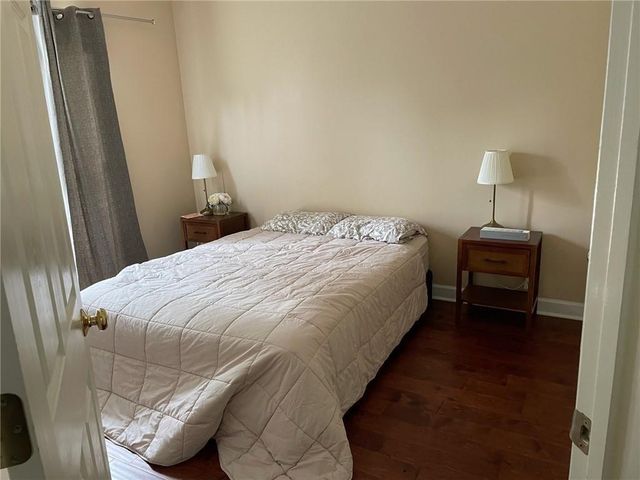 3010 Lakeside Court, Johns Creek, GA 30005