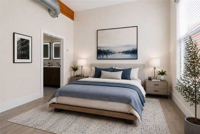 2502 Live Oak Street 104, Dallas, TX 75204