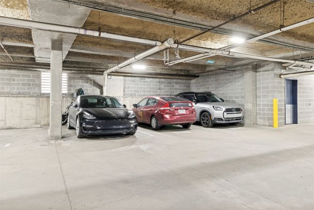 2502 Live Oak Street 104, Dallas, TX 75204