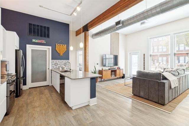 2502 Live Oak Street 104, Dallas, TX 75204