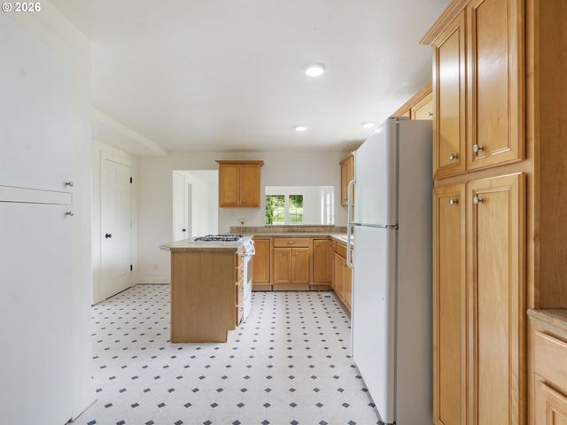 5535 Se 302ND Ave, Gresham, OR 97080