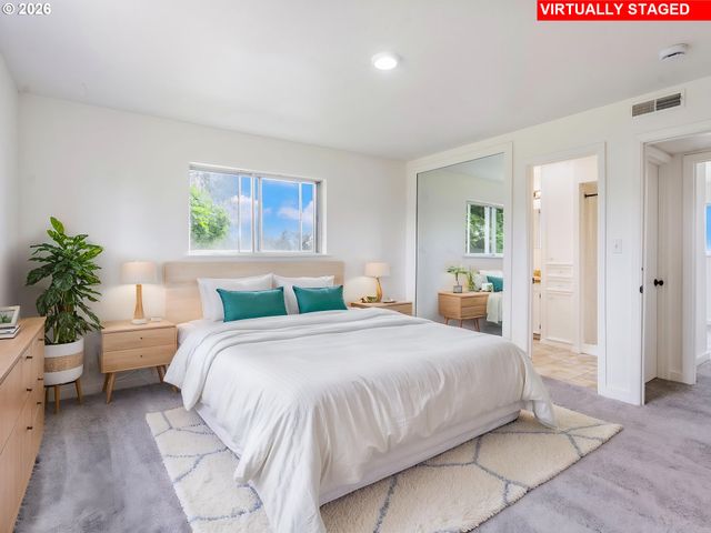 5535 Se 302ND Ave, Gresham, OR 97080