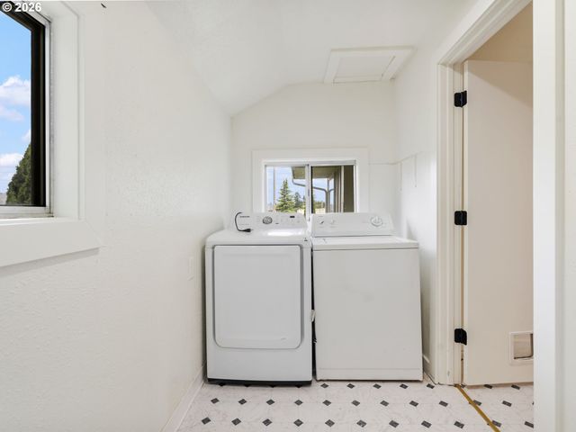 5535 Se 302ND Ave, Gresham, OR 97080