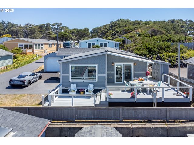 4875 N Highway 101, Depoe Bay, OR 97341