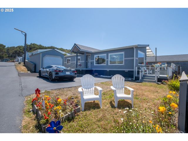 4875 N Highway 101, Depoe Bay, OR 97341