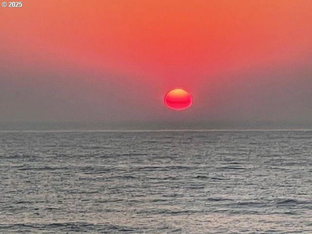 4875 N Highway 101, Depoe Bay, OR 97341