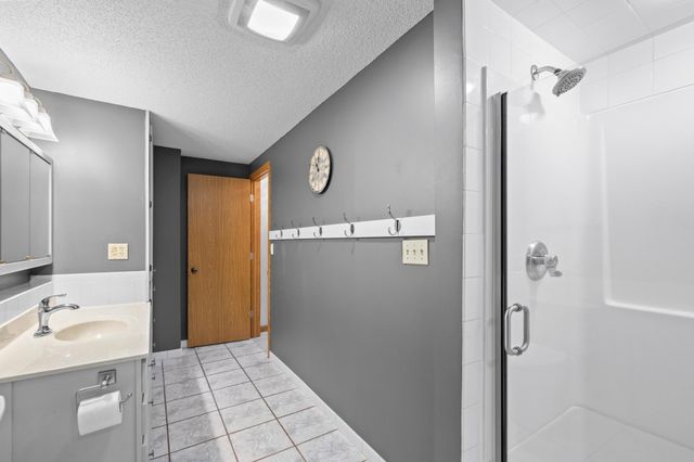 13600 69th Avenue N, Maple Grove, MN 55311