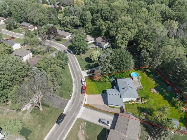 13600 69th Avenue N, Maple Grove, MN 55311