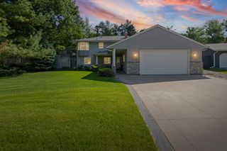 13600 69th Avenue N, Maple Grove, MN 55311