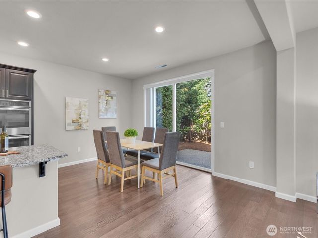 21207 41st Avenue SE, Bothell, WA 98021