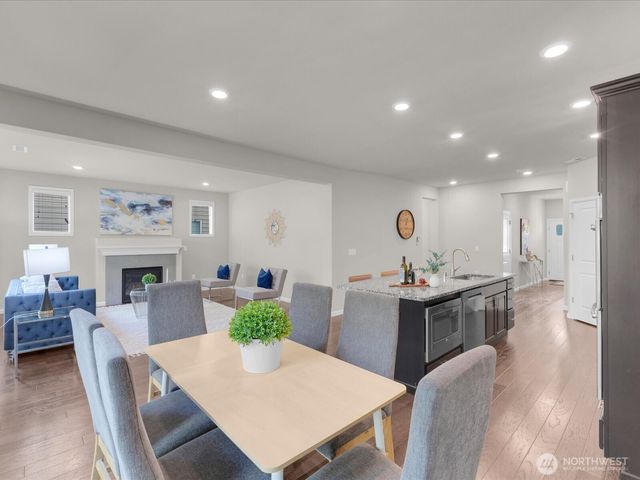 21207 41st Avenue SE, Bothell, WA 98021