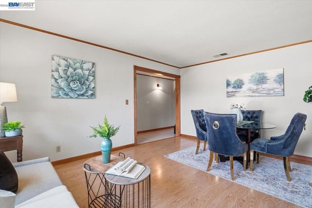 6894 Heath Ct, Pleasanton, CA 94588