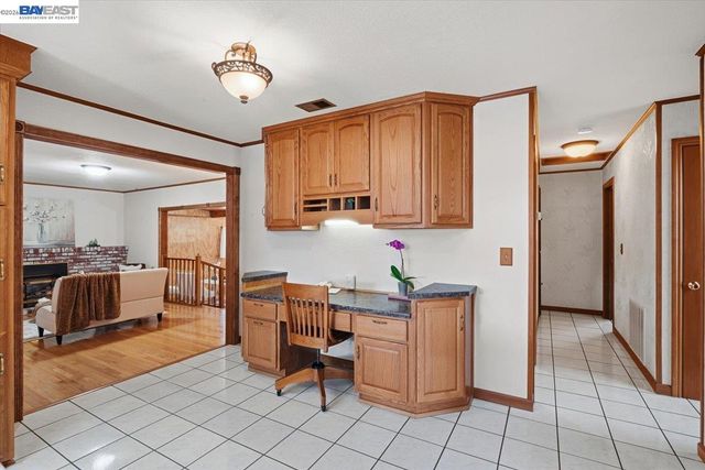 6894 Heath Ct, Pleasanton, CA 94588