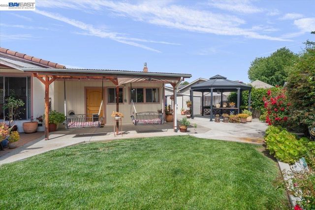 6894 Heath Ct, Pleasanton, CA 94588