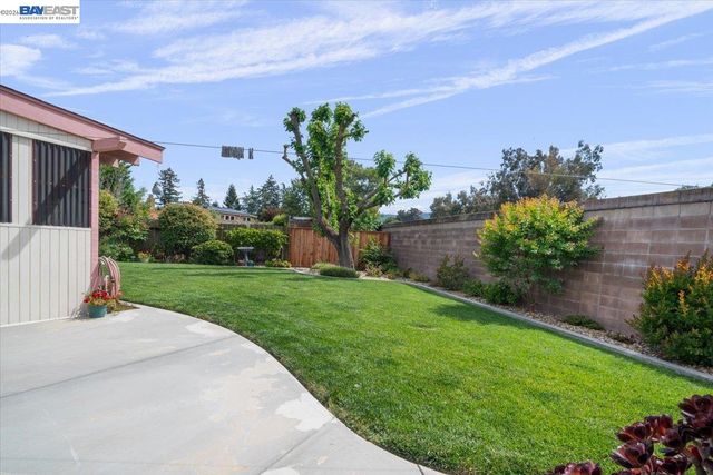 6894 Heath Ct, Pleasanton, CA 94588