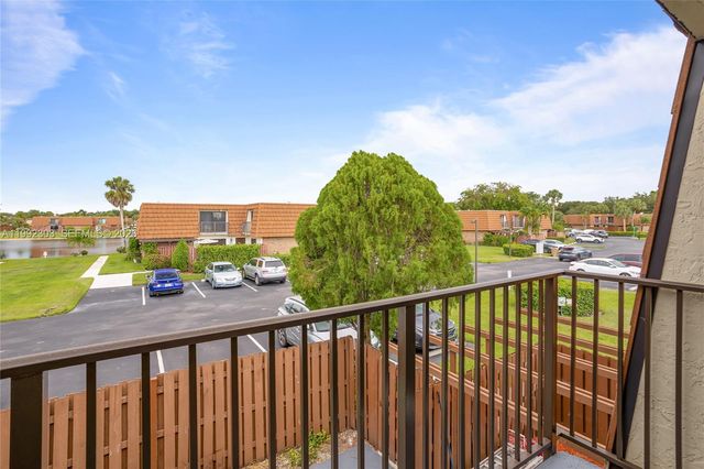 1170 SW 118th Ter, Davie, FL 33325