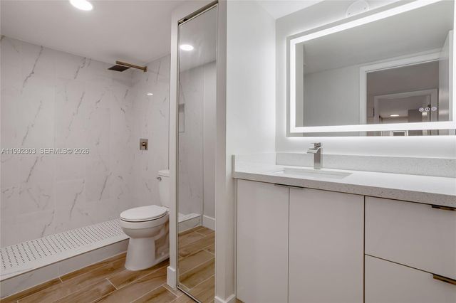 1170 SW 118th Ter, Davie, FL 33325