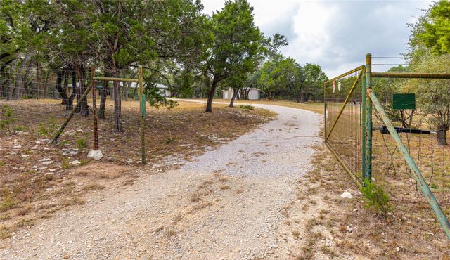 2501 Fischer Store Rd. RD, Wimberley, TX 78676