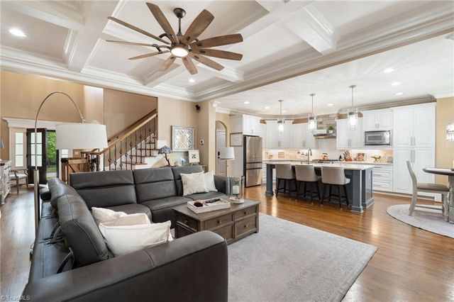 7336 Henson Forest Drive, Summerfield, NC 27358