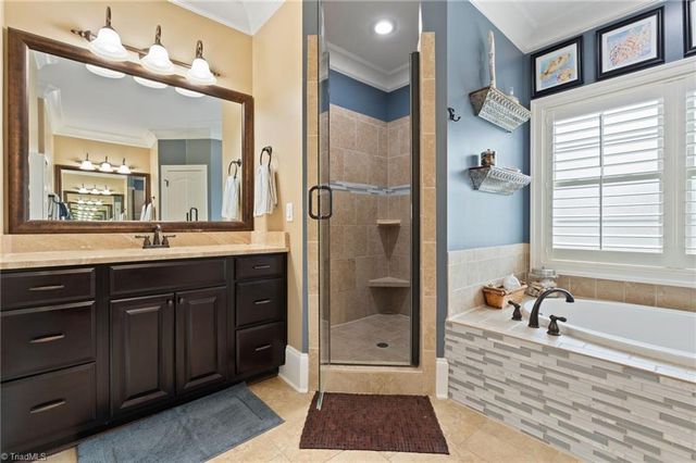 7336 Henson Forest Drive, Summerfield, NC 27358